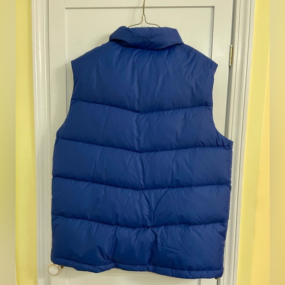 Men’s outdoor puffer vest - Picture 2 of 3